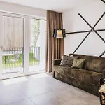 Ξενοδοχείο με διαμερίσματα Nikolaus By Avenida Panoramic Wellness 4*