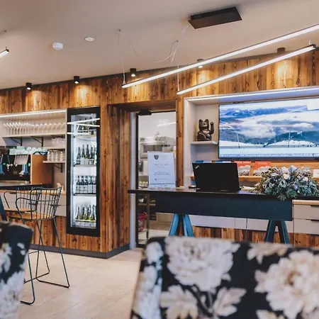 Nikolaus By Avenida Panoramic Wellness Ξενοδοχείο με διαμερίσματα