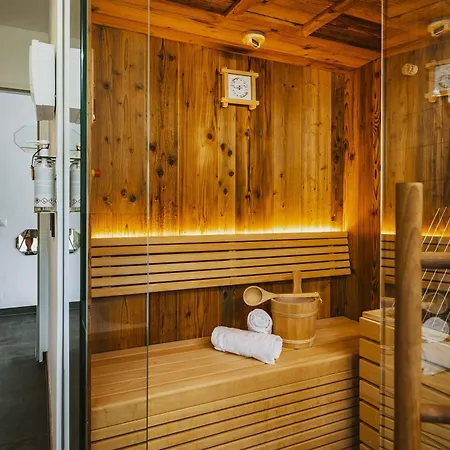 Nikolaus By Avenida Panoramic Wellness アパートホテル