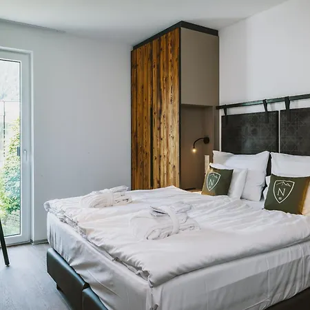 アパートホテル Nikolaus By Avenida Panoramic Wellness