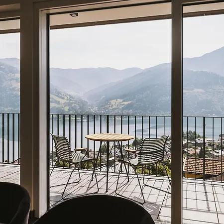 Ξενοδοχείο με διαμερίσματα Nikolaus By Avenida Panoramic Wellness 4*