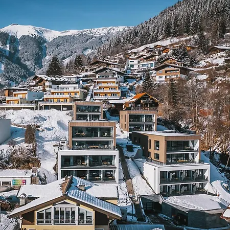 Nikolaus By Avenida Panoramic Wellness Ξενοδοχείο με διαμερίσματα 4*