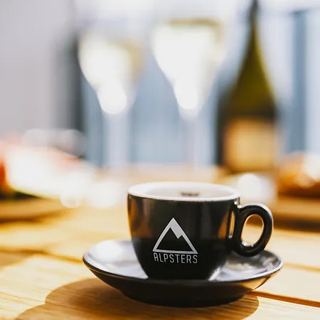 Ξενοδοχείο με διαμερίσματα Nikolaus By Avenida Panoramic Wellness 4*