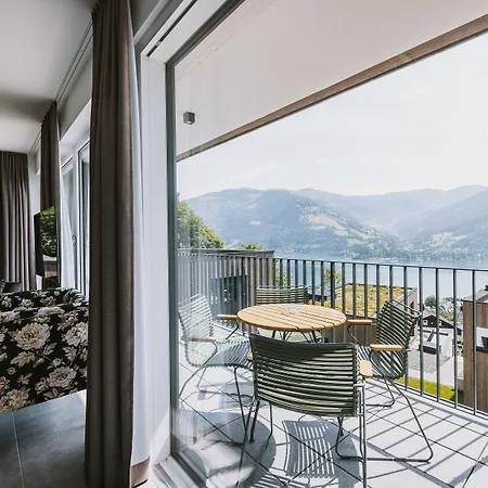 Nikolaus By Avenida Panoramic Wellness 4*