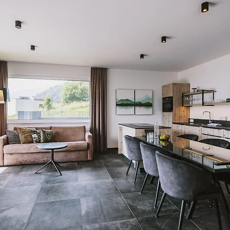 Nikolaus By Avenida Panoramic Wellness Ξενοδοχείο με διαμερίσματα 4*