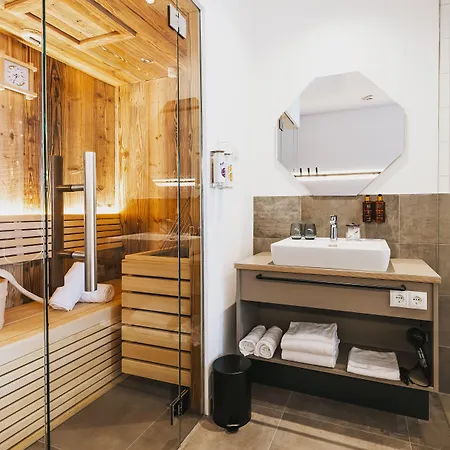 Nikolaus By Avenida Panoramic Wellness
