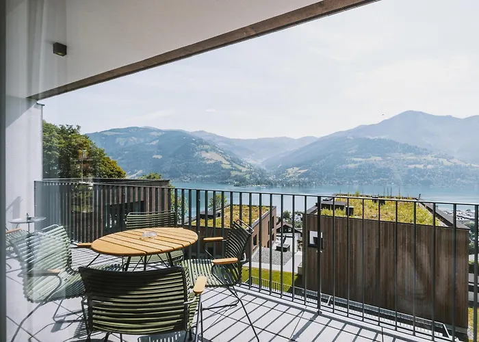 Nikolaus By Avenida Panoramic Wellness 4*