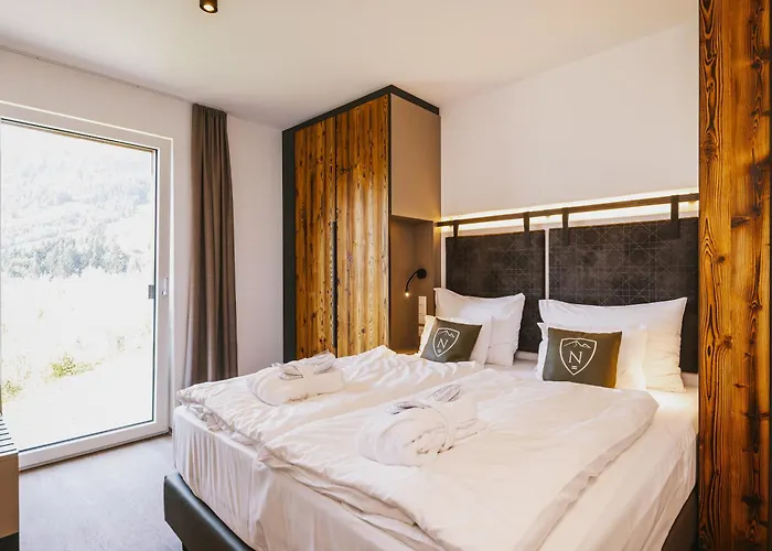 Nikolaus By Avenida Panoramic Wellness 아파트호텔 4*